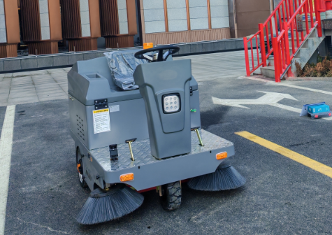 Which venues are suitable for floor scrubbers